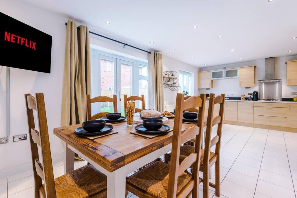 Luxurious Cosy 4Br Home Cheshire Saughall Eksteriør billede